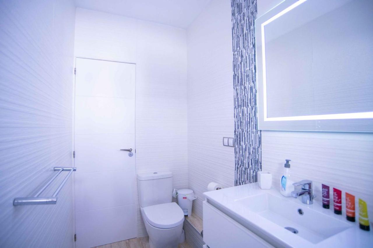 Beautiful Two Bedroom Apartment Next To The Beachfront Torre de la Horadada Exterior foto
