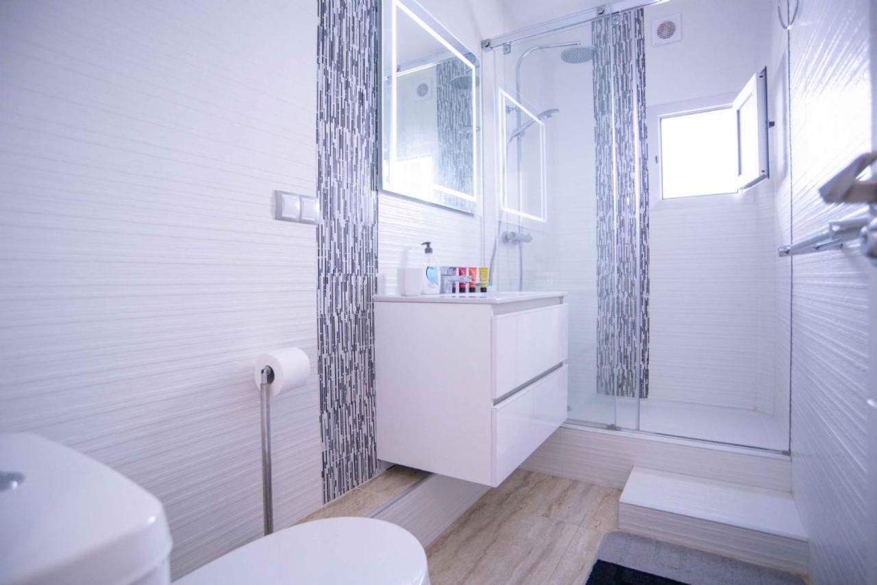 Beautiful Two Bedroom Apartment Next To The Beachfront Torre de la Horadada Exterior foto