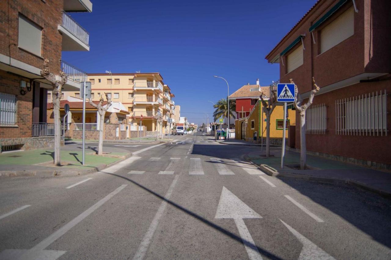 Beautiful Two Bedroom Apartment Next To The Beachfront Torre de la Horadada Exterior foto